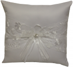 RING PILLOWS W/ BOW IN MIDDLE (WHITE)